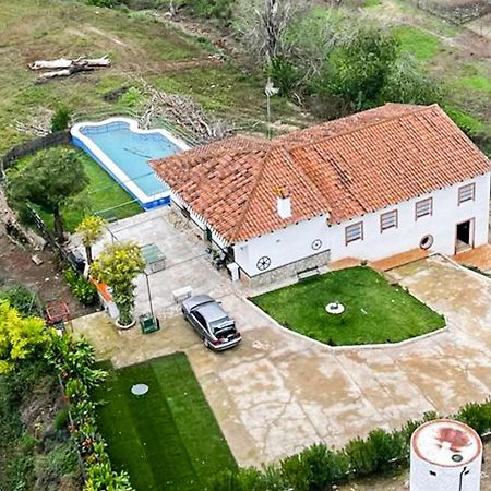 6 Bedroom Amazing Home In La Puebla De Los Infan La Puebla de los Infantes Exterior foto